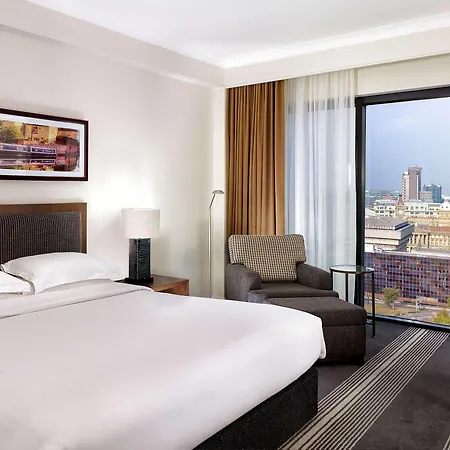 Hyatt Regency 4*